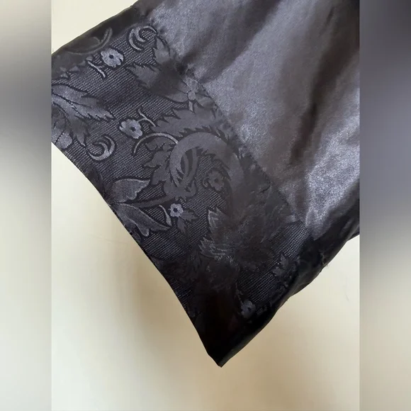 Victoria’s Secret Vintage Gray Satin Kimono Robe Chemise Set - Picture 4 of 9